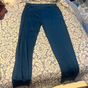 NWT XL Lahloya Cloud Joggers Maternity